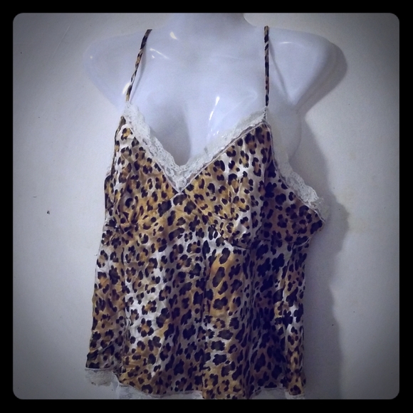 Daisy Fuentes Tops - Daisy Fuentes animal print Tank top